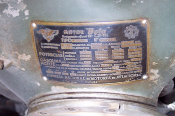 Placa de características de un motor en estrella