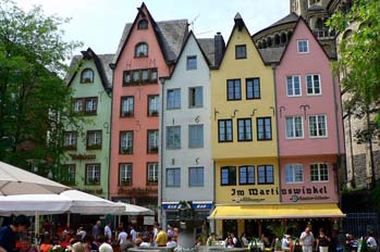 Fachadas de colores en Colonia, Alemania
