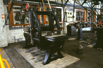 Cepillo del taller de matricería, Museo de la Minería y de la In