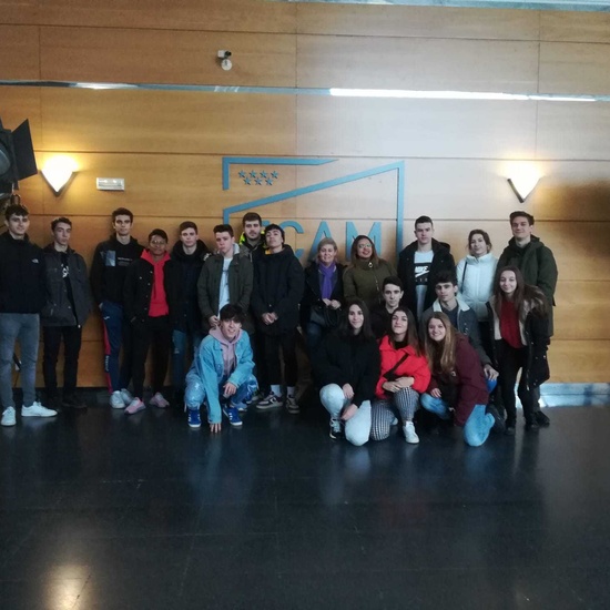 2019-12-16 visita Escuela Cine 1