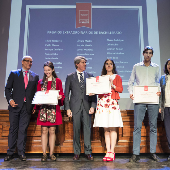 Entrega de los premios extraordinarios correspondientes al curso 2016/2017 10