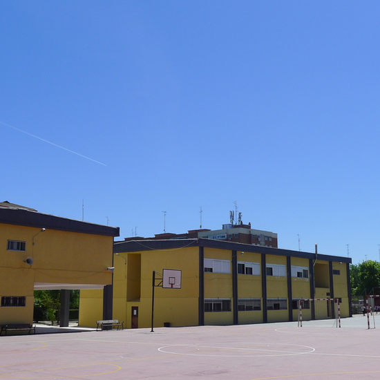 Fotografías de los espacios del IES Clara Campoamor de Móstoles 4