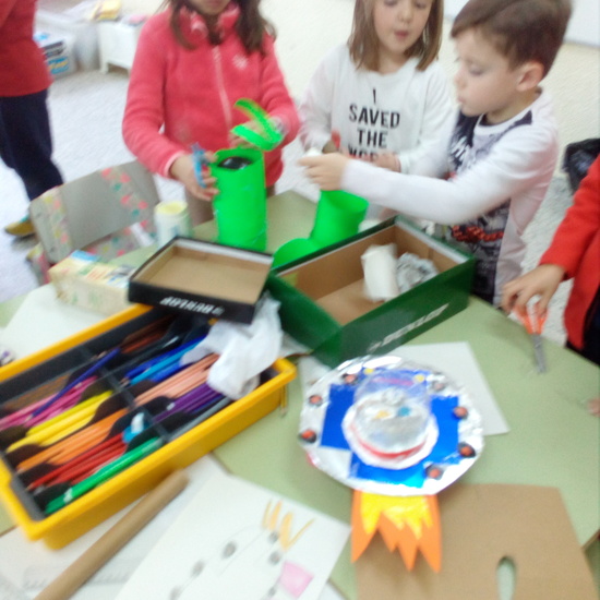 CREANDO NAVES ESPACIALES 12