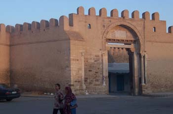 Entrada a la Medina, Kairouan, Túnez
