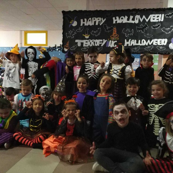 Halloween at School 38