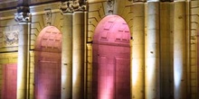 Arcos de la Puerta de Alcalá iluminados