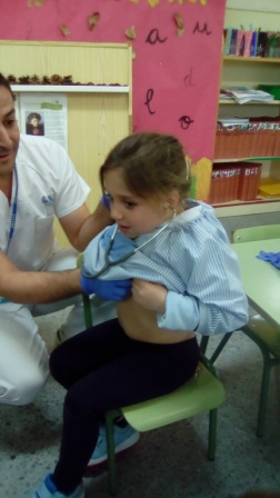 2017-01-INFANTIL 5B APRENDE ENFERMERIA 3
