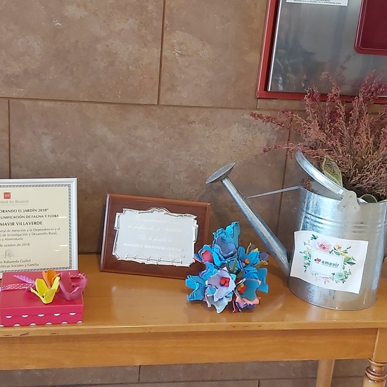 REPRESENTACIONES Y REGALOS RESIDENCIA 4ºA-B 6