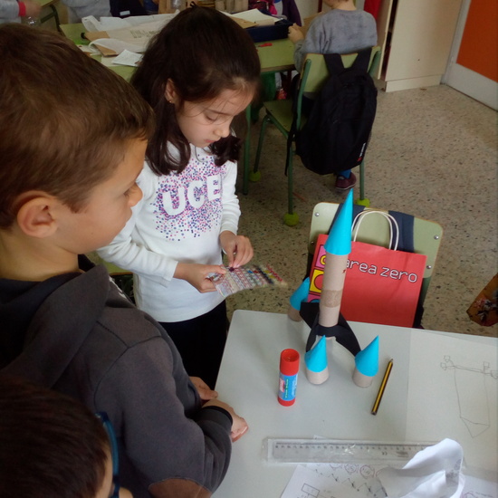 CREANDO NAVES ESPACIALES 5