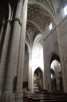 Pilares y bóvedas, Catedral de Huesca