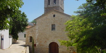 Vista de la parroquia de San Pedro de Olmeda de las Fuentes