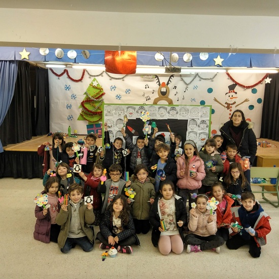 MERCADILLO SOLIDARIO 2ª PARTE 2019  15