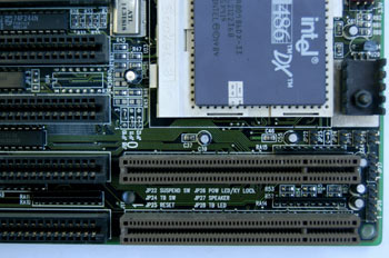 Detalle de slot VESA Local Bus