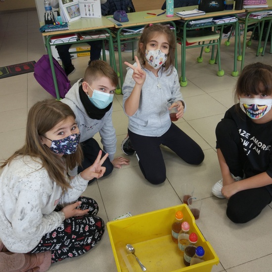 Lucía - La prueba del hierro (experimento) 6