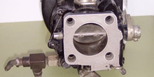 Carburador de un cuerpo y 6 cilindros