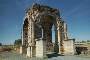 Arco romano de Cáparra, Cáceres