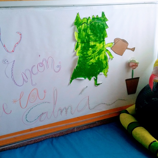 AULA GLOBOS - CEIP VÍCTOR PRADERA 3