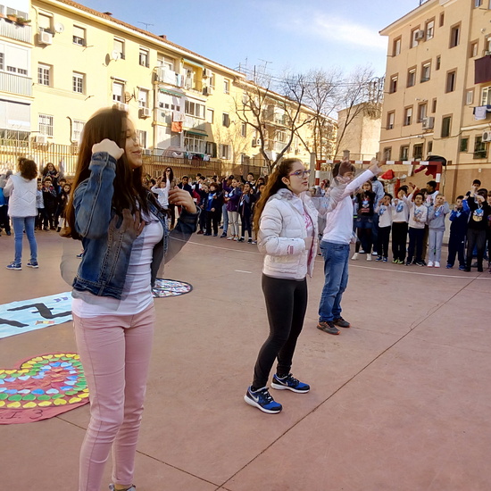 DÍA DE LA PAZ 20º8 38