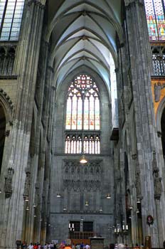 Detalle de interior de la catedral de Colonia, Alemania