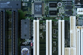 Controladores CHIPSETS (Multi- IO). Detalle 1