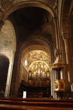 Púlpito y ábside principal, Catedral de Jaca