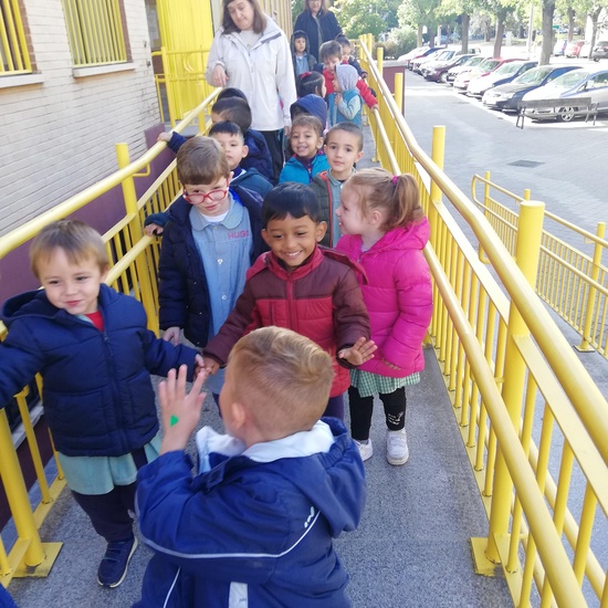 Visita al Berceo I de los alumnos de Infantil 4 años. 13