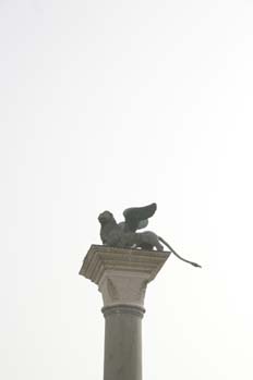 León alado, símbolo de Venecia