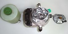 Electrobomba de servodirección. Detalle interior del cuerpo de b