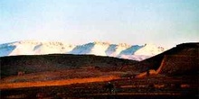 Montañas nevadas en el Alto Atlas, Marruecos