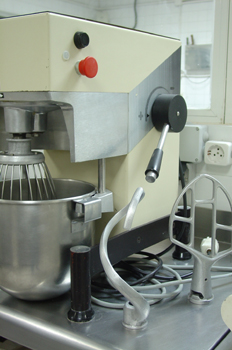 Componenetes de una batidora mezcladora de pastelería