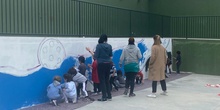 Infantil 4 años pinta el muro_CEIP FDLR_Las Rozas