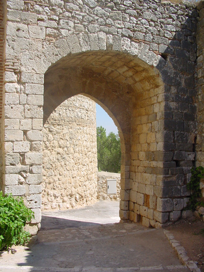 Arco de piedra en Santorcaz
