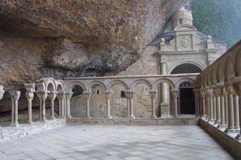 Claustro del Monasterio de San Juan de la Peña, Huesca