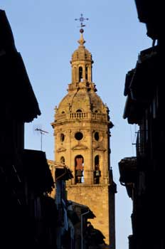 Iglesia de Santiago, Puente la Reina, Navarra