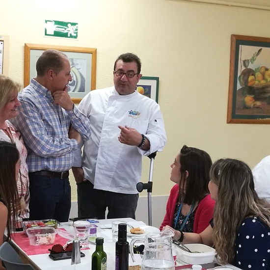 Visita del chef Sergio Fernández - Nutrifriends en el Comedor 14