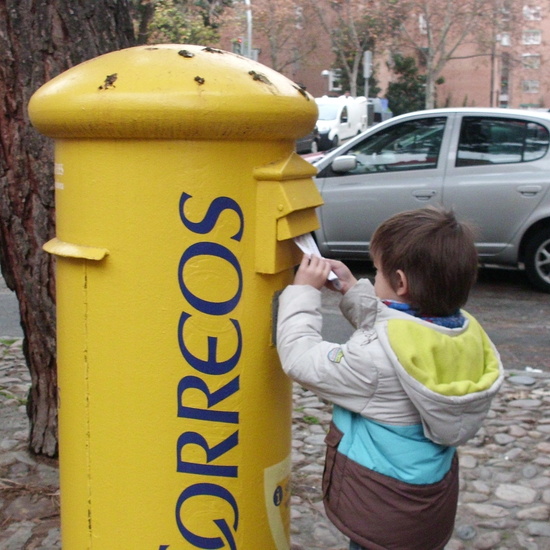 SOLIDARIDAD EN NAVIDAD EN EL HOSTOS 8