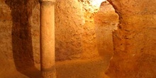 Cueva en Casa de Medrano, Argamasilla de Alba, Ciudad Real; Cast