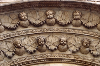 Cabezas de angelitos, Zaragoza