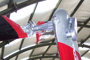 Encastre de caja reductora de rotor de cola helicóptero