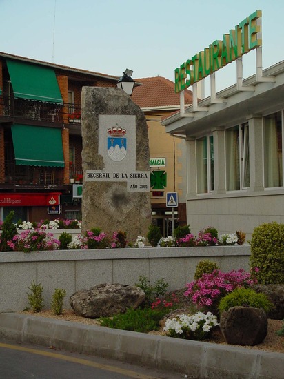 Escudo de Becerril de la Sierra