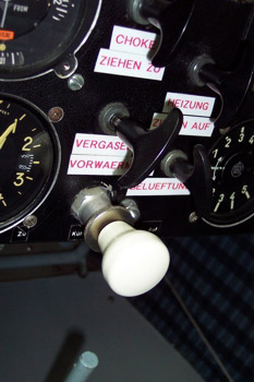 Mando manual de gases