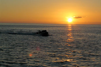 Anochecer en la Isla San Cristóbal, Ecuador