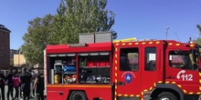 Nos visitan los bomberos. 