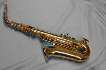 Saxofón alto