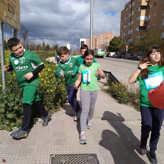 Carrera Solidaria NUPA y UNICEF Primaria 5 17