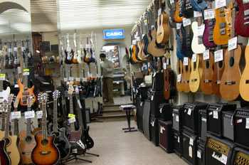 Tienda de instrumentos musicales