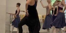 Clase de abanicos (Danza Española) en intercambio Erasmus+