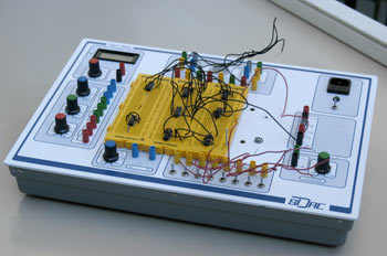 Entrenador Analogico Digital GPT 7850