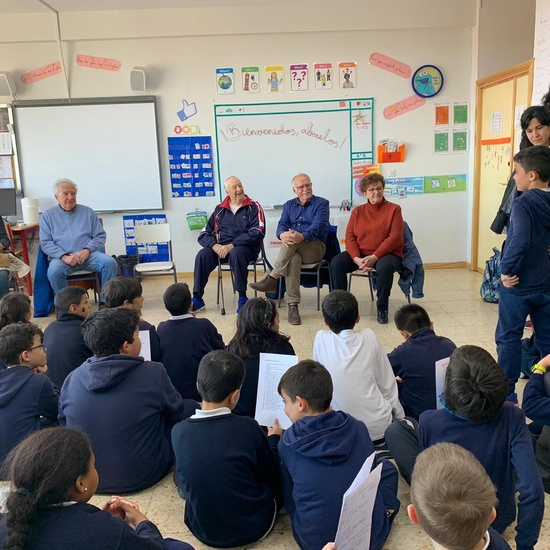 Nuestros abuelos en clase. 2