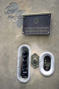 Palazzo Busdraghi, Lucca